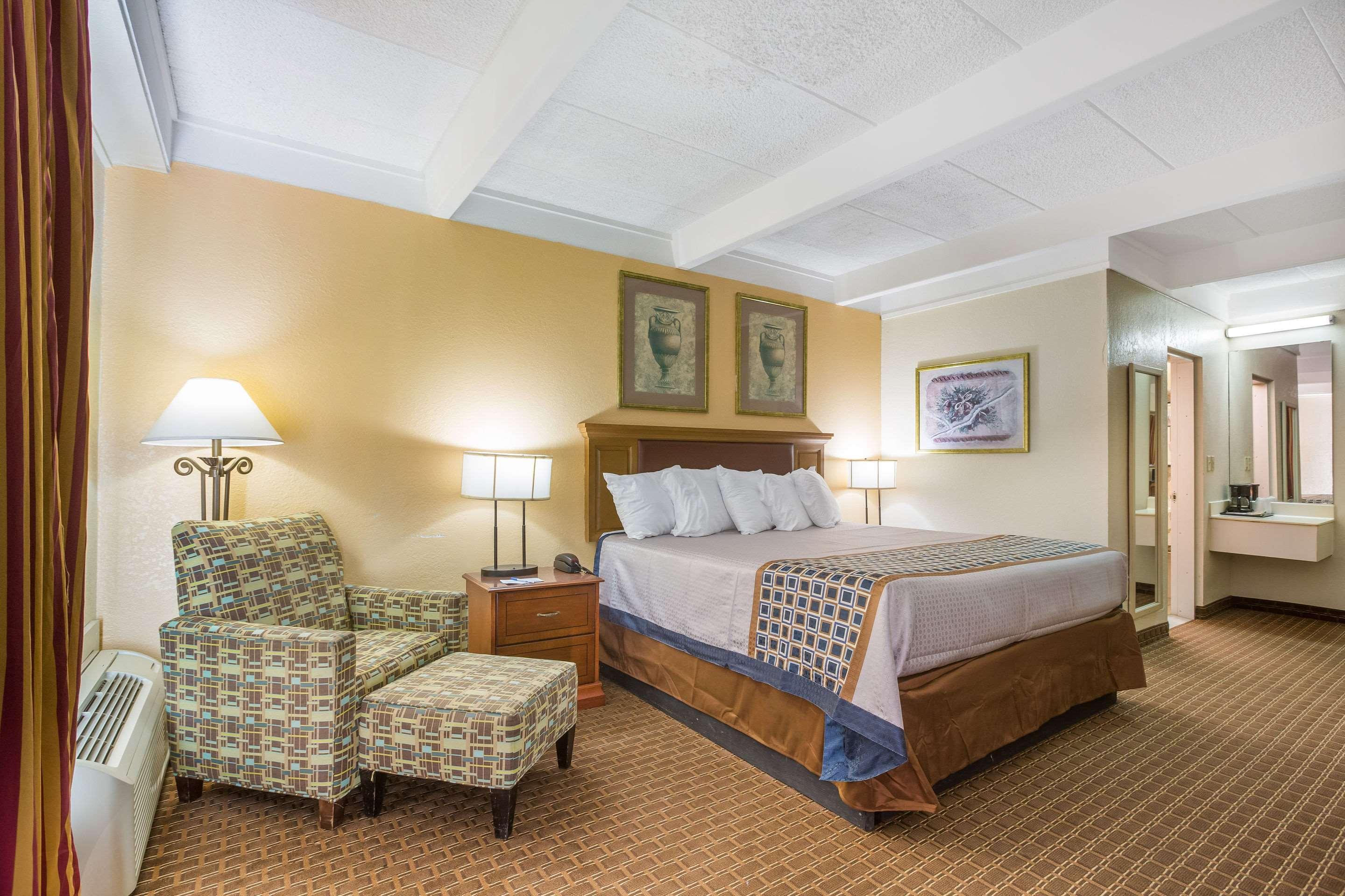 Hotel Super 8 By Wyndham Macon Ga Zewnętrze zdjęcie
