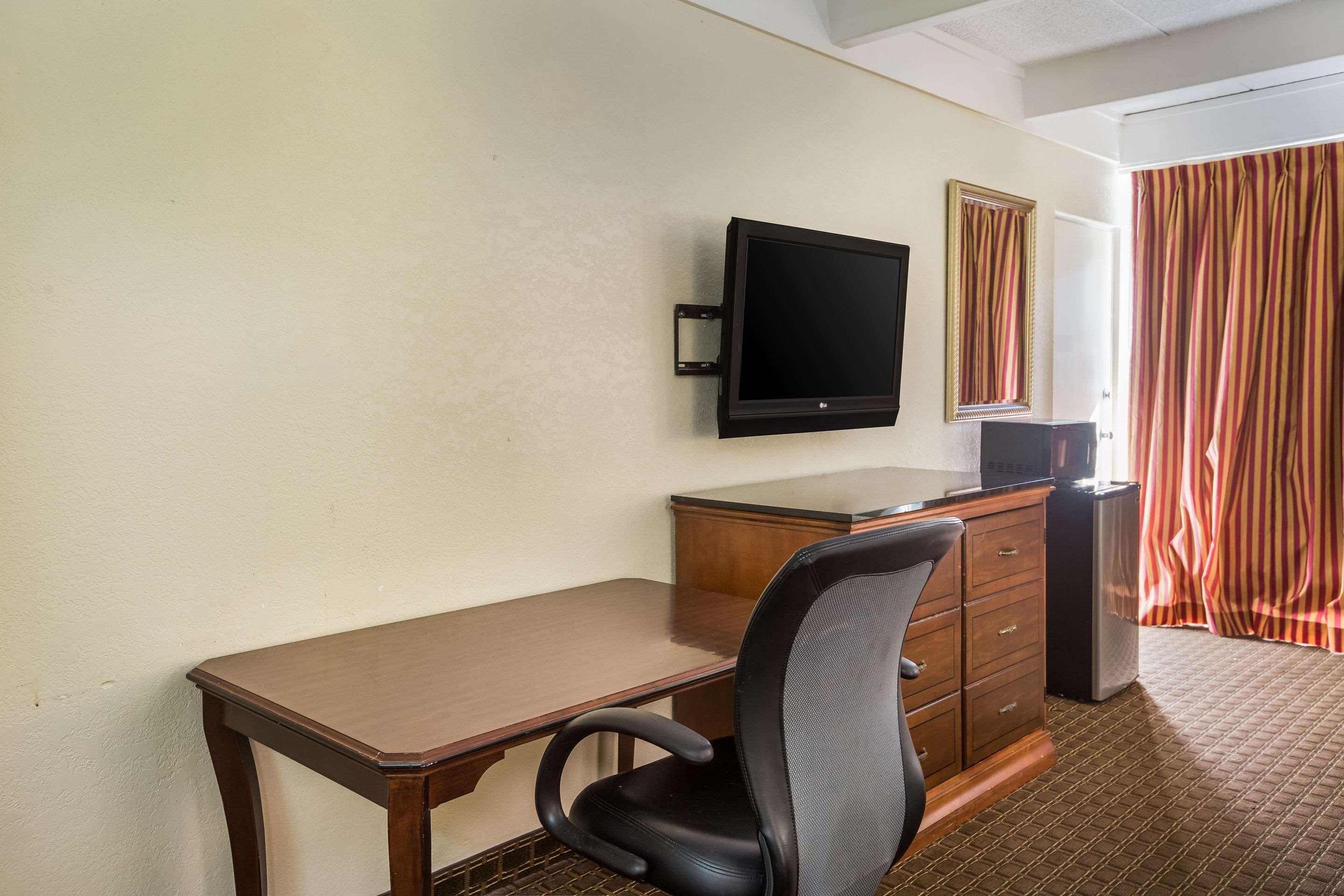 Hotel Super 8 By Wyndham Macon Ga Zewnętrze zdjęcie